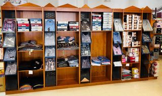Mobiliario comercial 