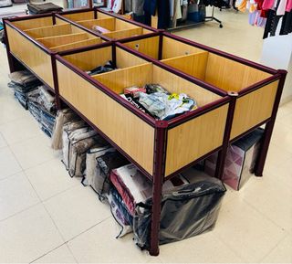 Mobiliario comercial 