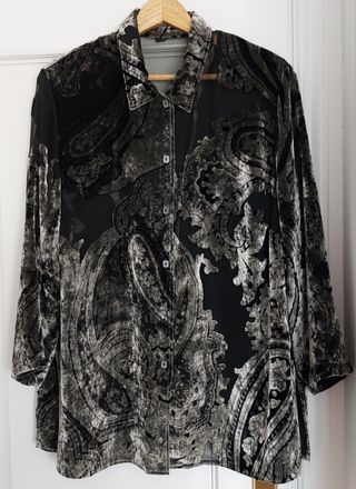 Blusa de fiesta con transparencia