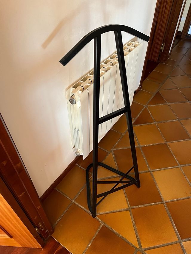 Galán de noche metálico