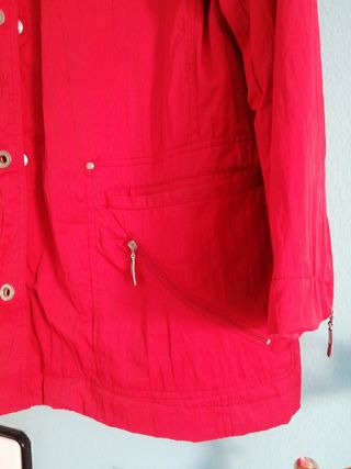 Chaqueta con capucha Punto Roma