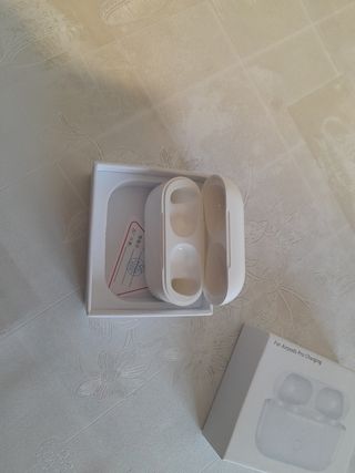 Caricatore wireless per cuffie