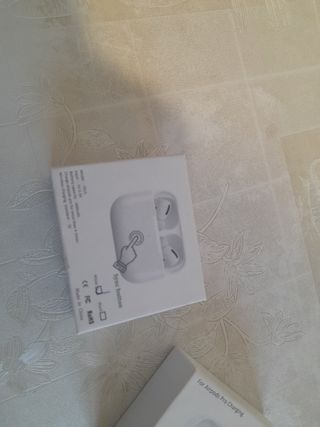 Caricatore wireless per cuffie