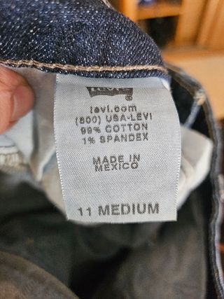 Dos Levis jeans vaqueros 