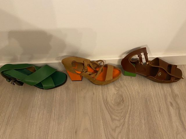 2 Adolfo Domínguez. Verdes de Bimba e Lola