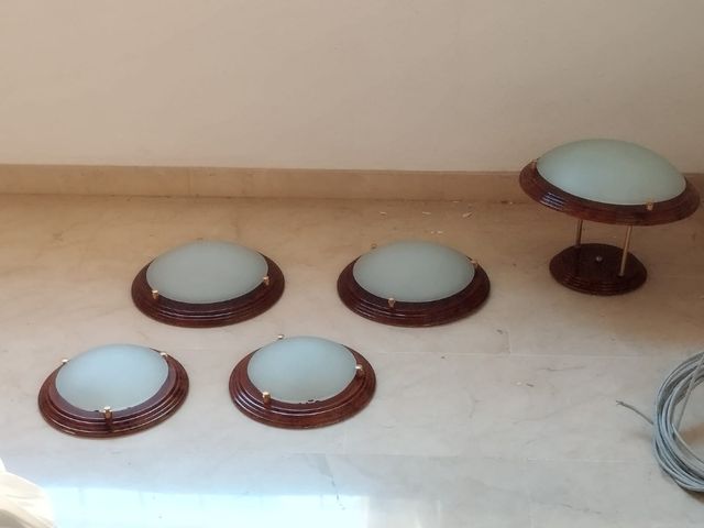 Mesa TV y aparatos eléctricos