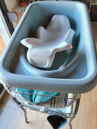 Cambiador con bañera bebes