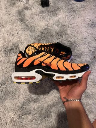 Nike Tn naranjas de segunda mano por 69 EUR en Murcia en WALLAPOP