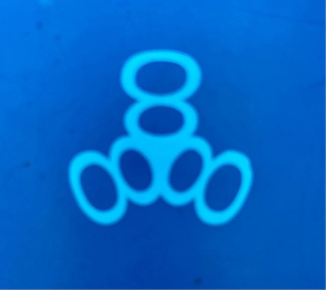 Fabuloso Casco skate Triple8 de niño