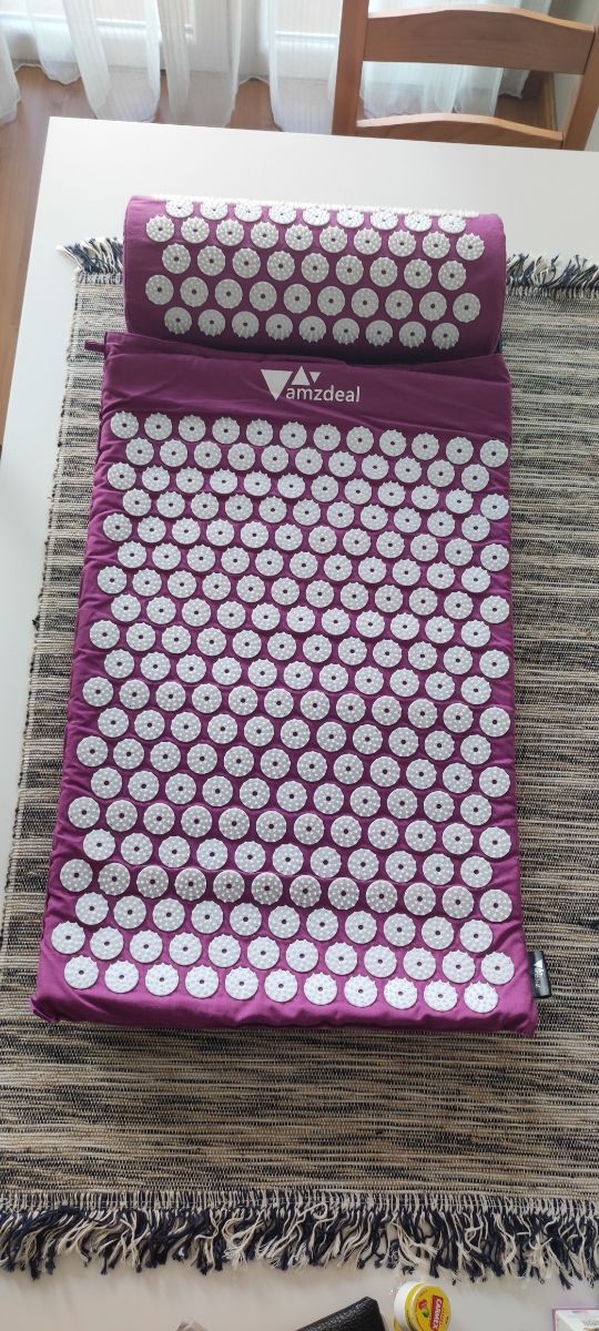 Esterilla y almohada de acupresión