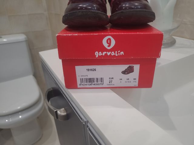 Botines Garvalin charol Talla 27