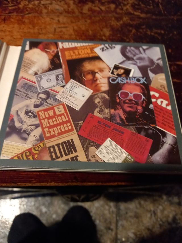 Elton john 1970 2002