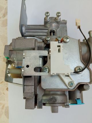 Junkers hydro 4200 cuerpo gas 8738716034