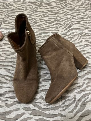 Botines de piel de Zara , estilo old money