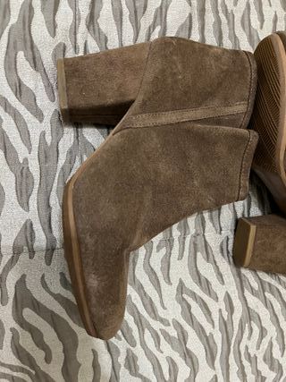 Botines de piel de Zara , estilo old money