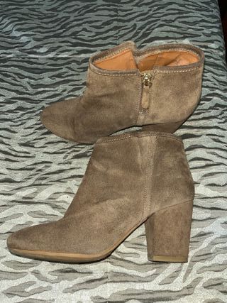 Botines de piel de Zara , estilo old money