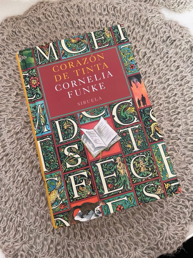 Corazón de Tinta (Inkheart) (Spanish Edition)