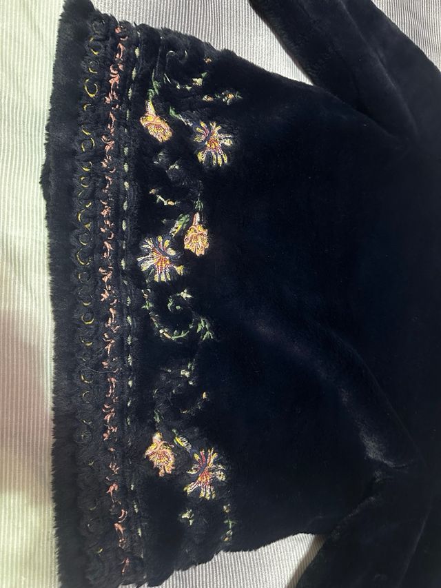 Abrigo pelo Zara HOY