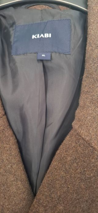 Abrigo de caballero. T-XL. Kiabi