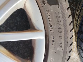 Llantas 17' con neumáticos Michelin