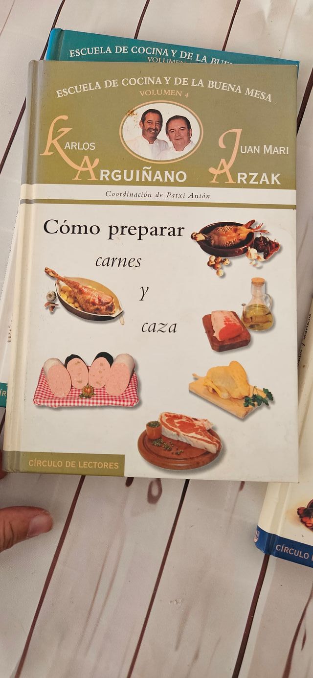 Libros Escuela de cocina y buena mesa