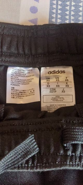 Pantalón Adidas 