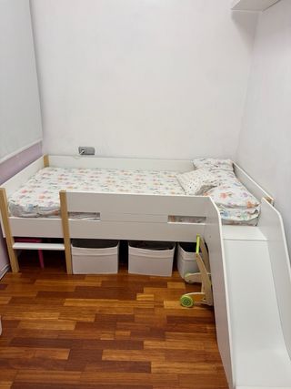 Cama infantil semialta con tobogan incluye colchón