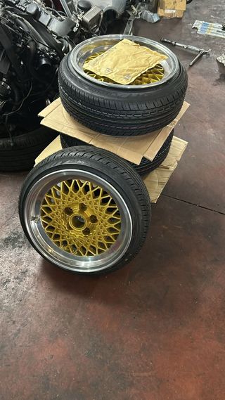 Se venden o cambian llantas  melber  16x8 5x112