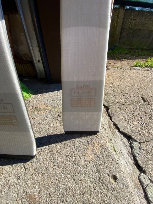 skis volkl alessia flair 137