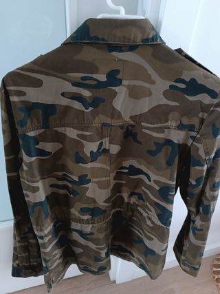 Chaqueta militar 