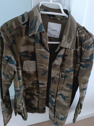 Chaqueta militar 