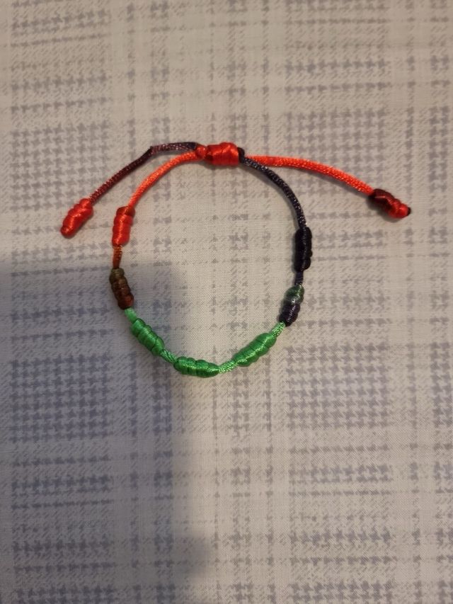 Pulseras multicolor