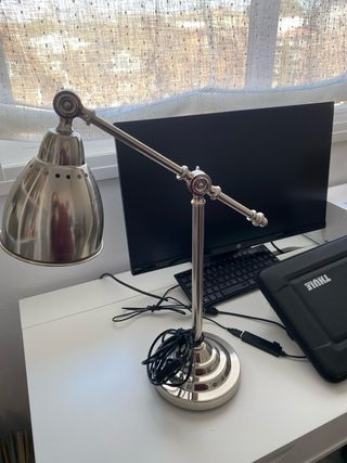 Lámpara escritorio