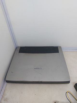 ORDENADOR TOSHIBA TECRA 8100