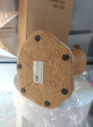 2 EXPOSITORES DE COLLARES Y COMPLEMENTOS