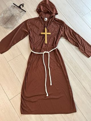 Disfraz monje cartujo completo nuevo 