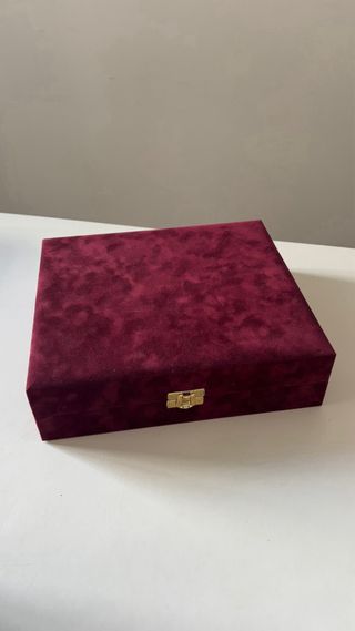 Aderezo de fallera azul con perla natural