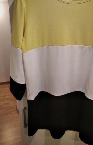 Vestito nero e giallo 