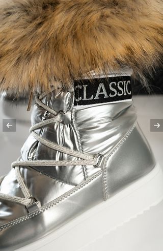 Botas plateadas con pelo