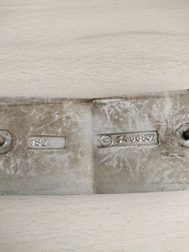 Anagrama Opel Commodore GS