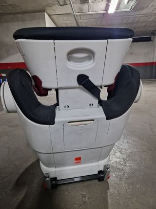 Rebajado. Silleta coche Isofix