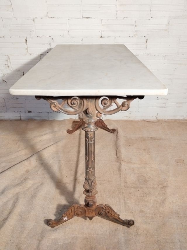 Mesa velador antigua de café o bistrot