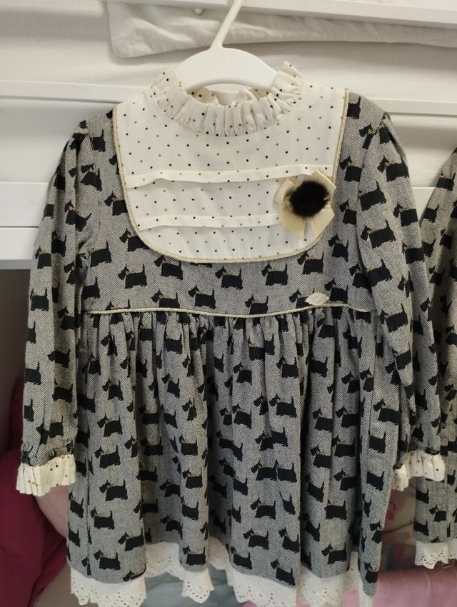 Vestido niña Miranda perritos.