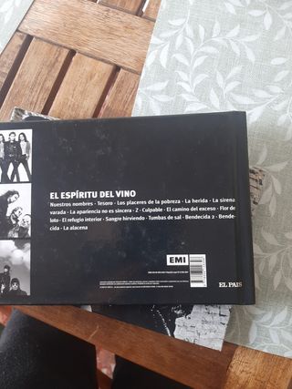 HEROES DEL SILENCIO