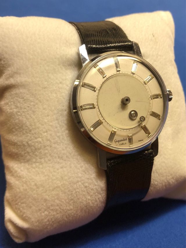 orologio Gigandet stile misterioso