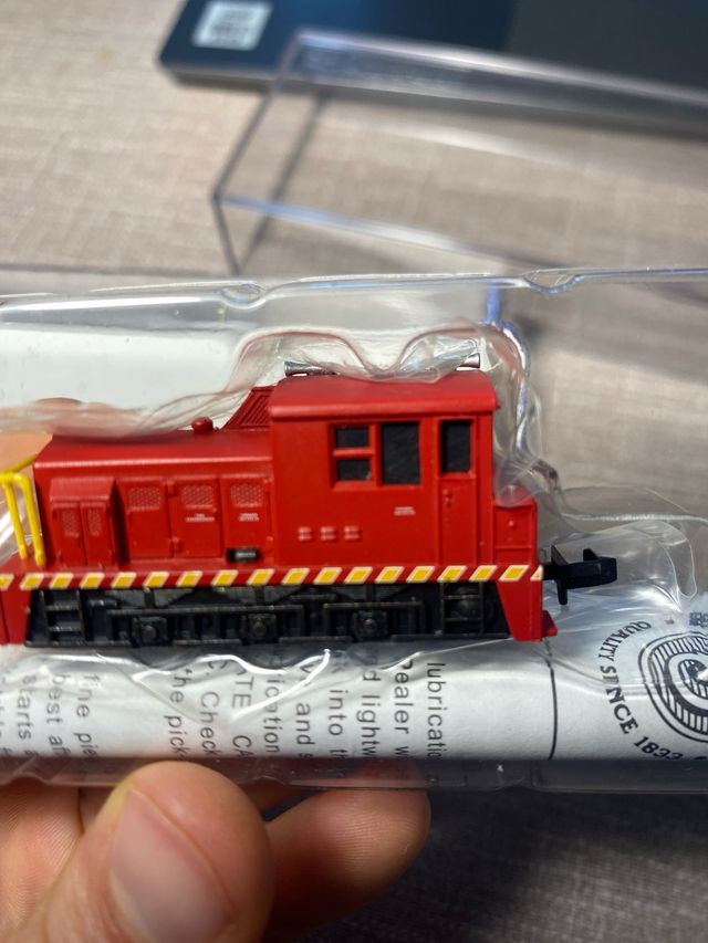 Bachmann 60090 N Locomotora roja  HAGO ENVIOS