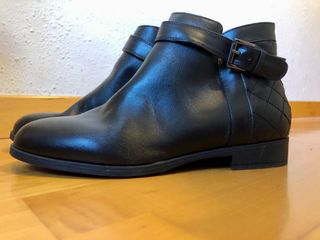 Botines negros de mujer