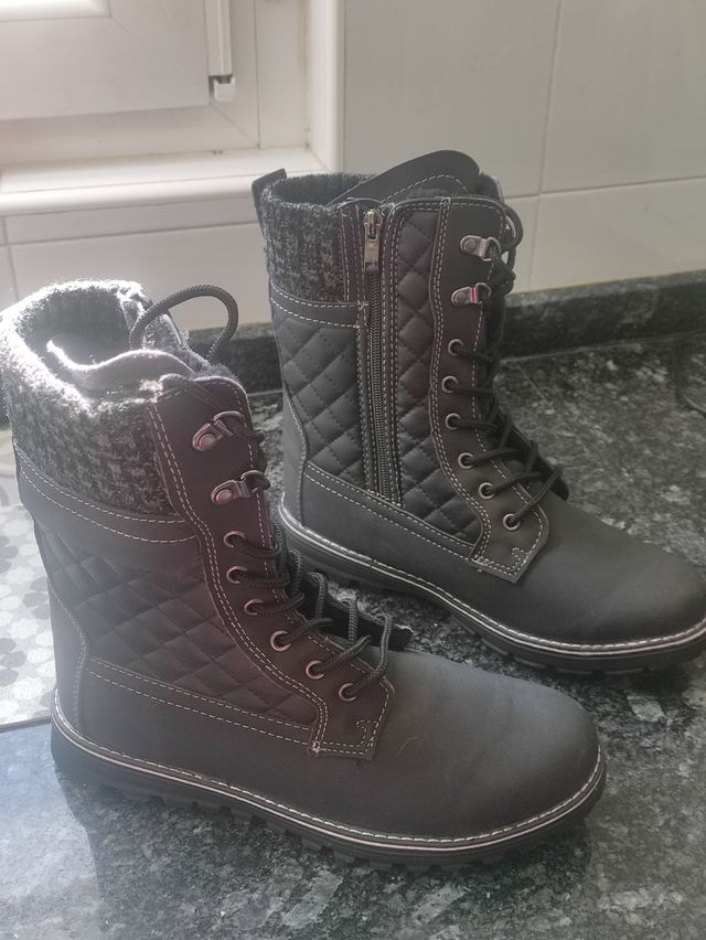 BOTAS DE MONTAÑA MUJER