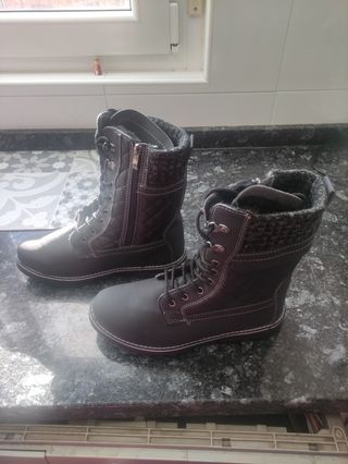 BOTAS DE MONTAÑA MUJER 