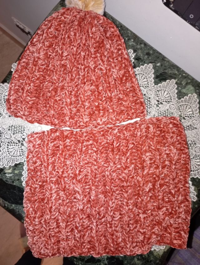 Set cappello+scaldacollo